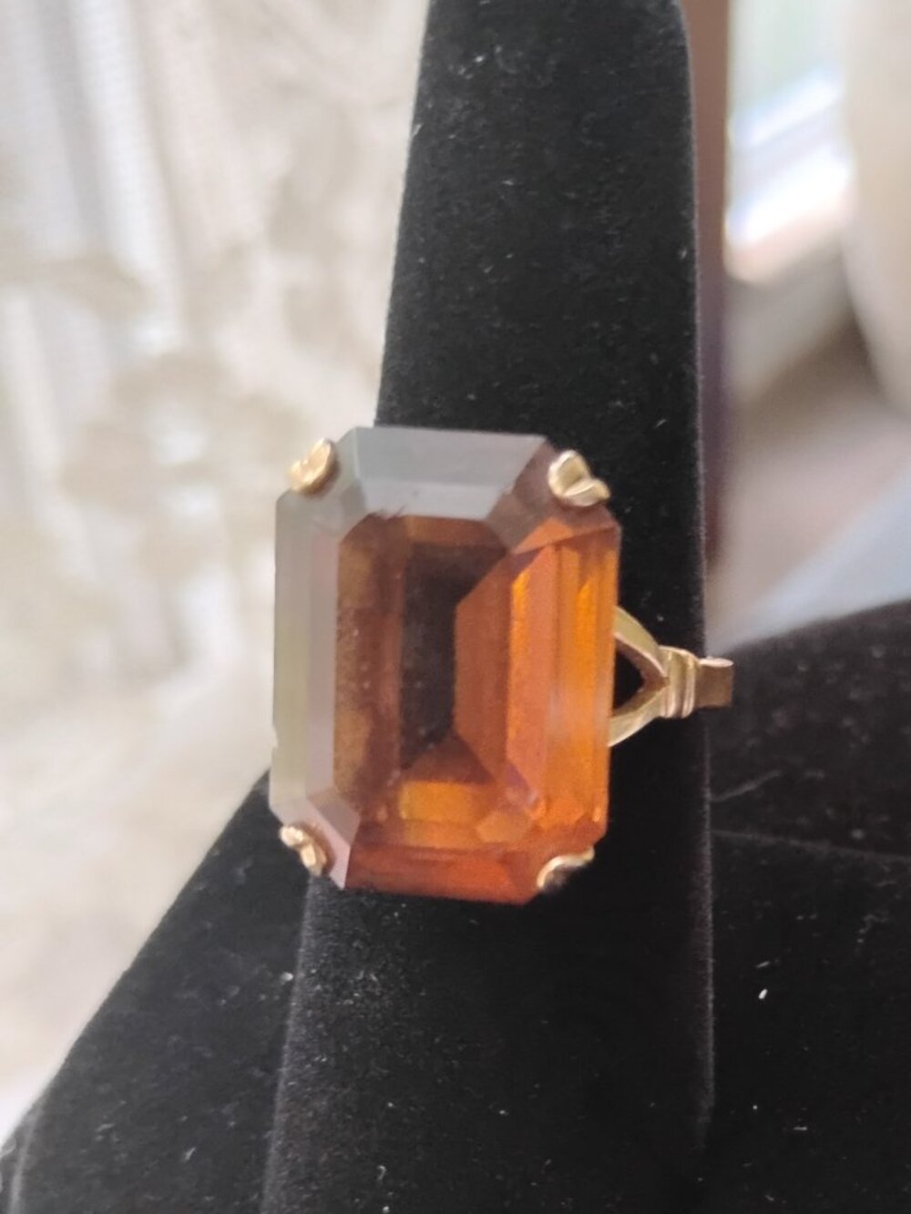 Vintage Avon Statement Ring Sz 7 to 7.5